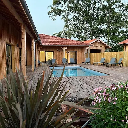Villa La Clairiere * Ares